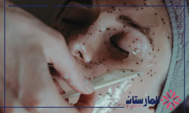 تنظيف الوجه من الدهون والأوساخ